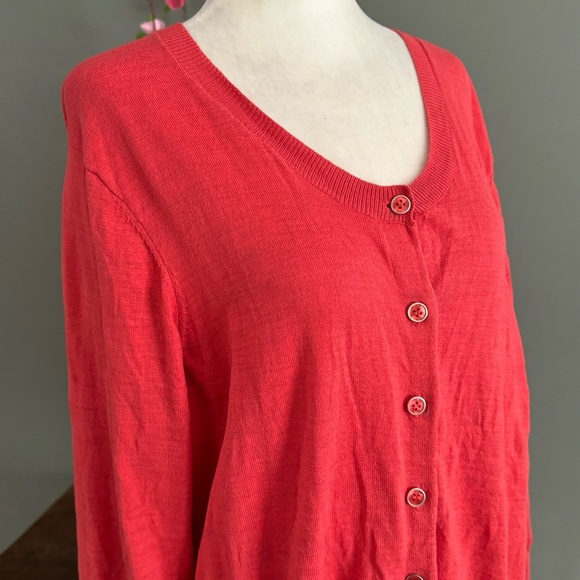 Dalia 100% Cotton Button Down Cardigan - Picture 2 of 11